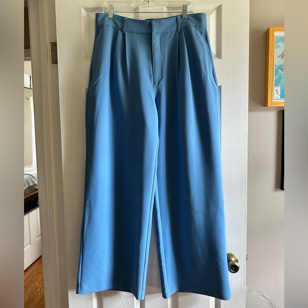 Abercrombie & Fitch wide leg dress pants NWT